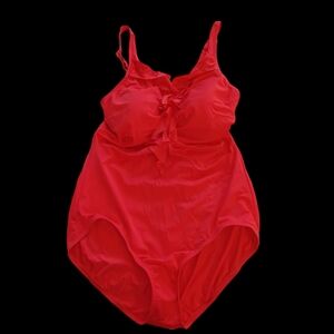 Jantzen Women's Swimsuit Red Size 14 NWT